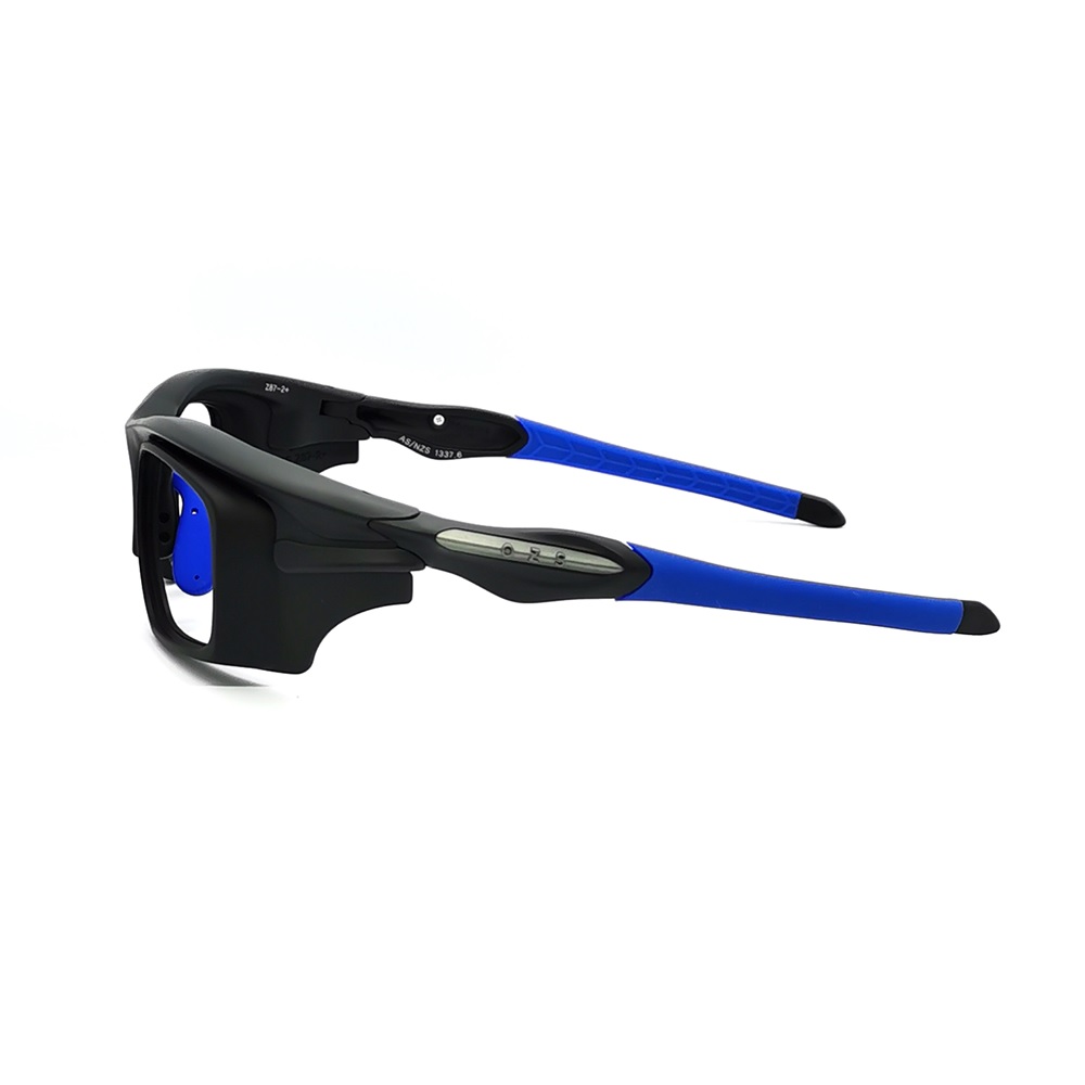 warrior 101 matte black.blue side